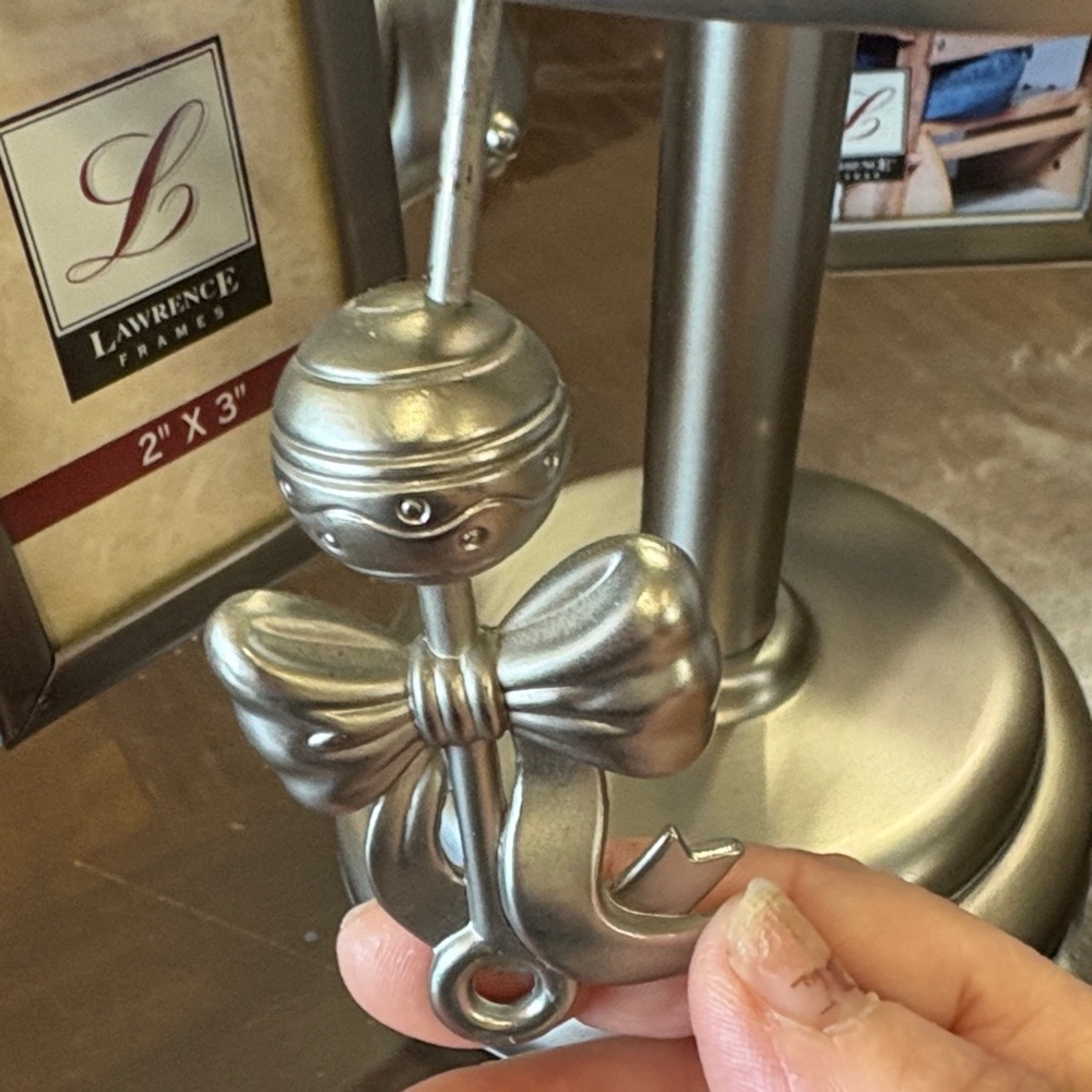 Lawrence Silver Rotating Photo Frame - Picture 7 of 10